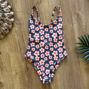 BNWT - Lokahi Swimwear Tahiti One Piece in Pele Hibiscus